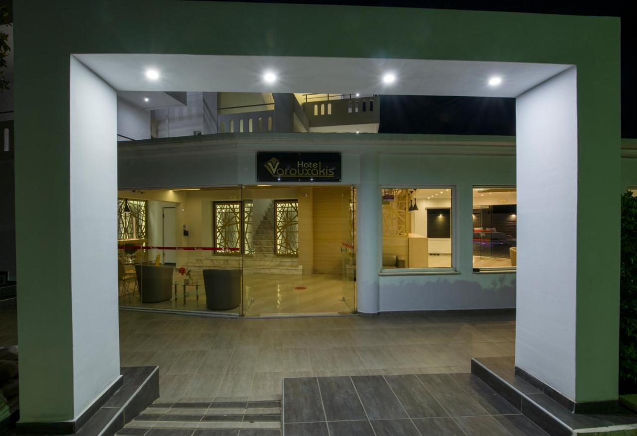 Varouxakis Hotel Platanés Exterior foto